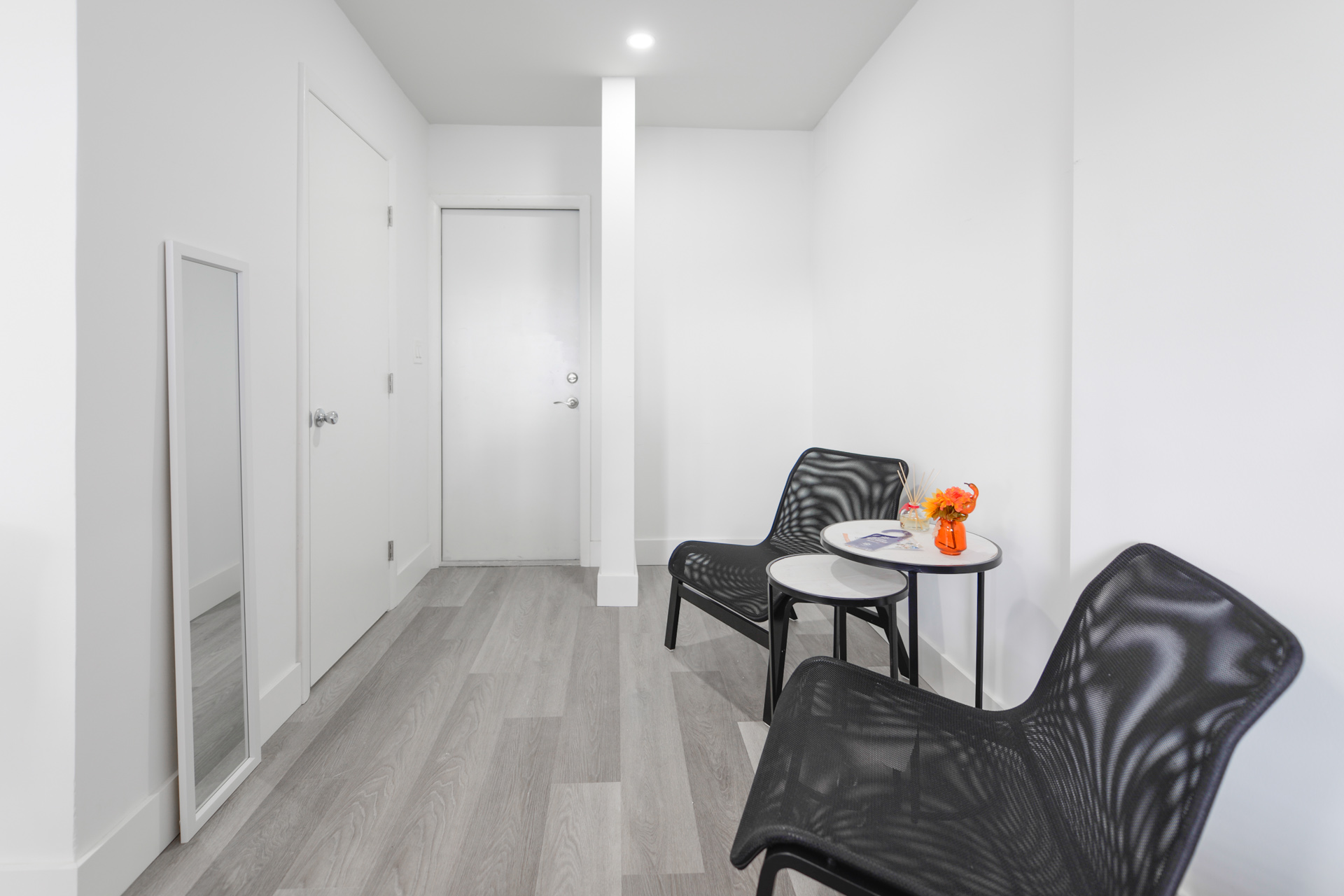 RE The Mariner Hotel, apt